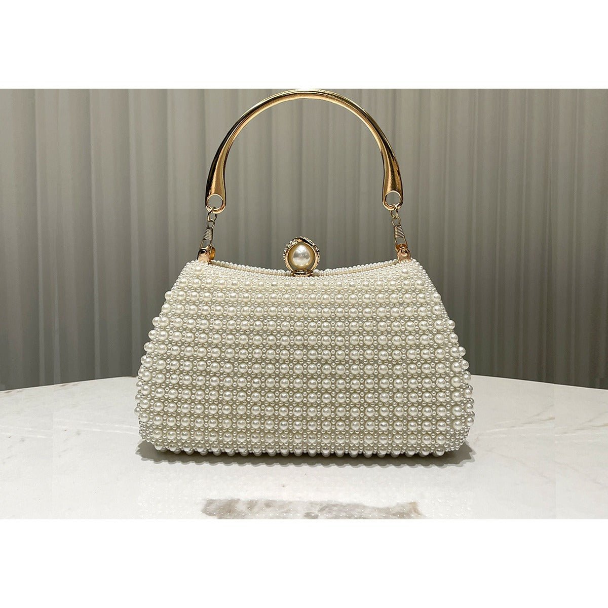 Sac Pochette de Soirée Boîte Perlé Style Vintage Orné de Perles avec Détails Dorés (MAC248)