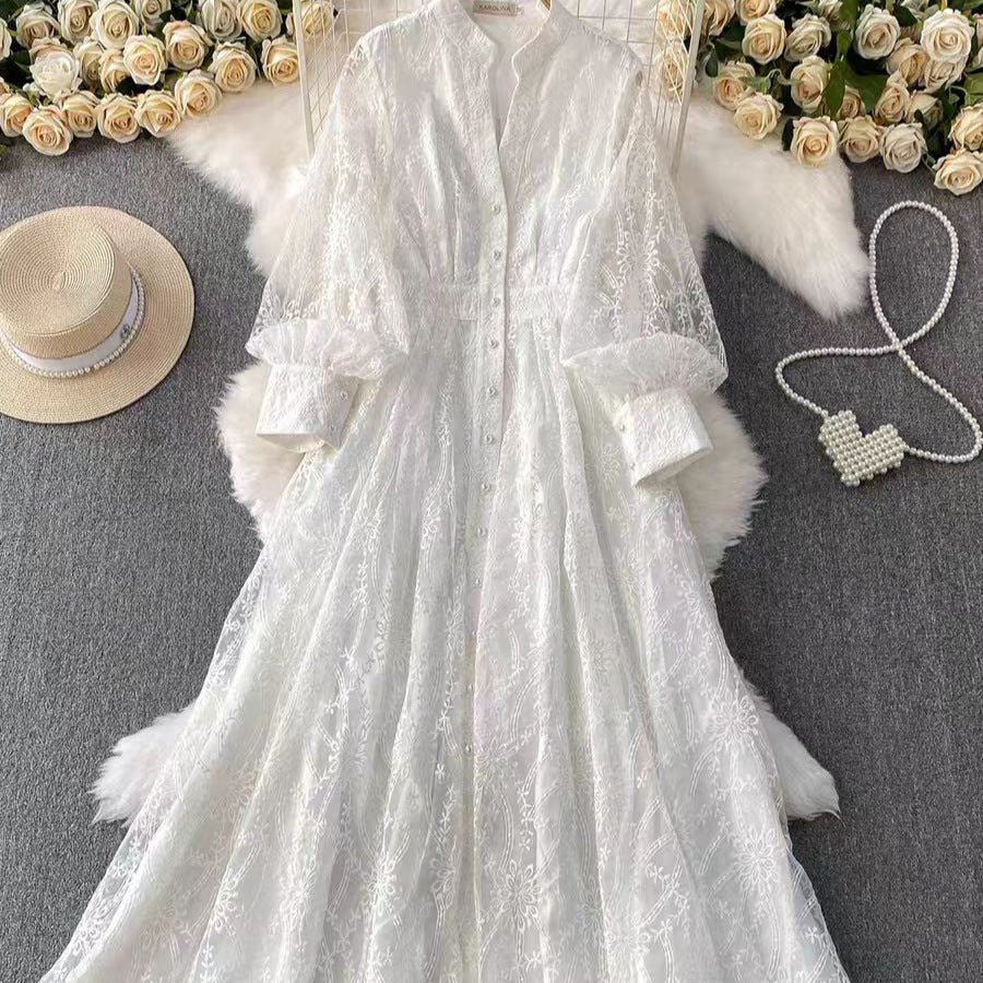 Robe en dentelle brodée (MS327)