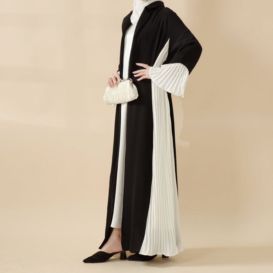 Abaya ouverte noir et blanc | Abaya à panneau plissé accordéon bicolore contrastant (MOA125)