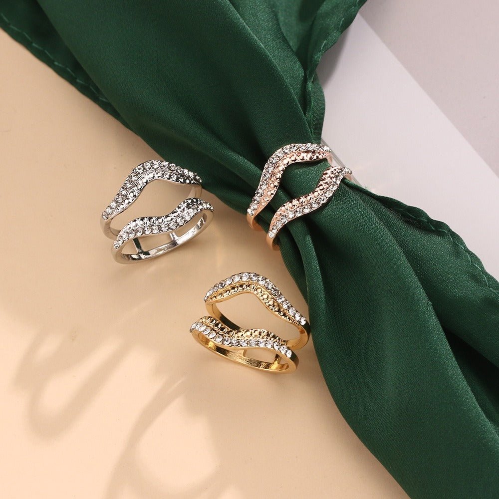 Bague Foulard Forme Lèvre Clip (MAC445)