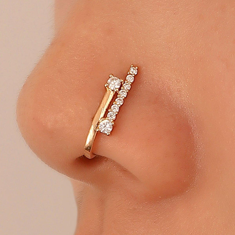 MAC134 Faux Piercing de Nez en T sans Perçage, Zircones Micro-Serties