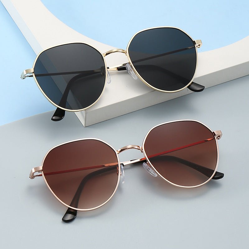 Lunettes de soleil rétro élégantes pour femme, classiques avec verres dégradés (MAC264)