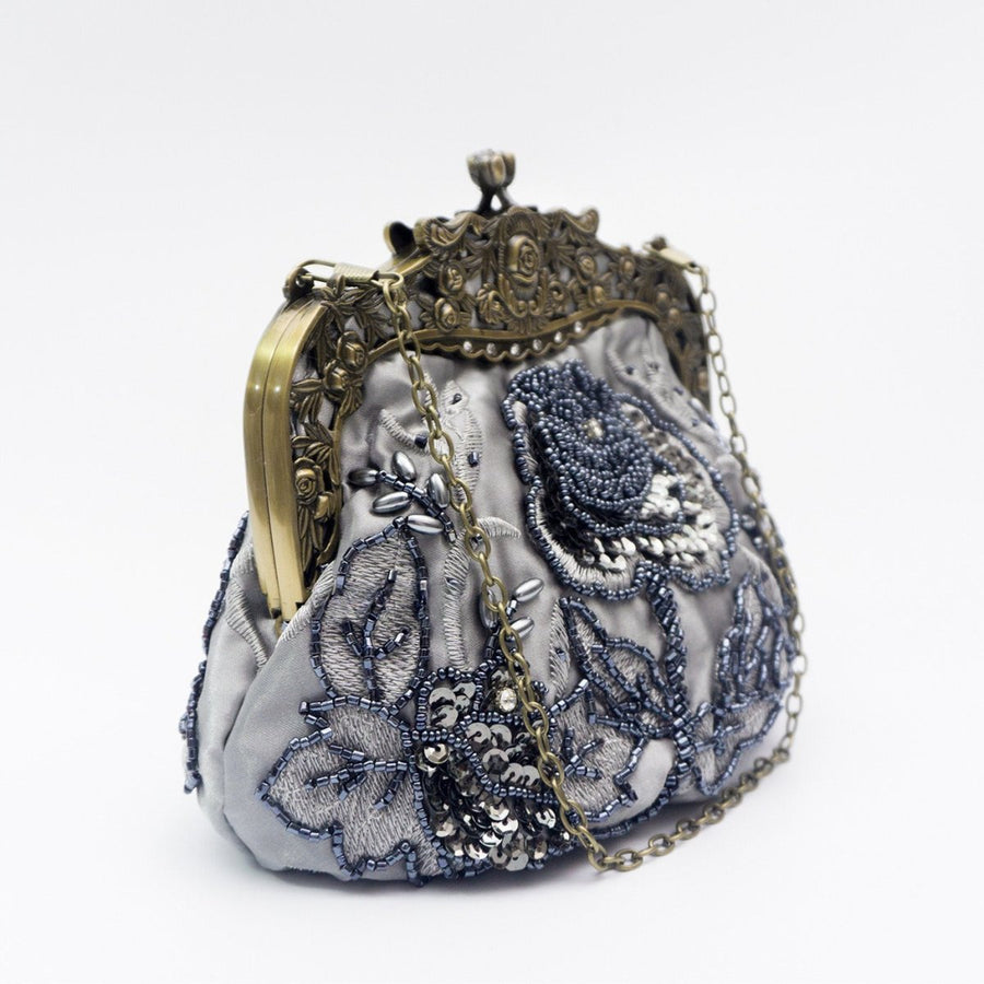 Pochette de soirée brodée de roses avec sequins et perles (MAC291)