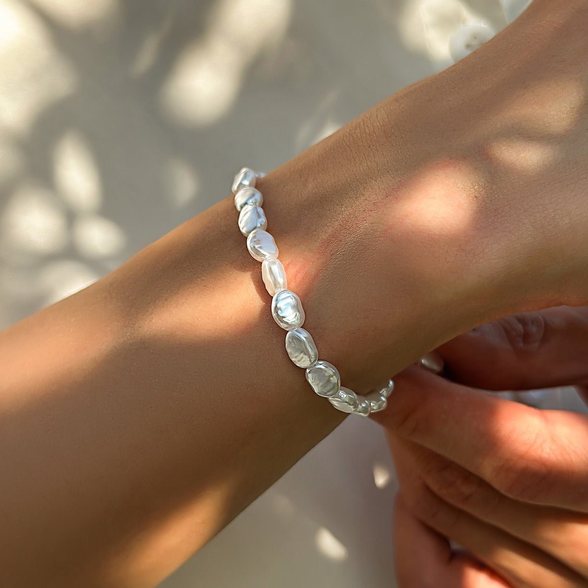 Bracelet Baroque en Perles d'Eau Douce Irrégulières avec Fermoir en Argent (MAC252)