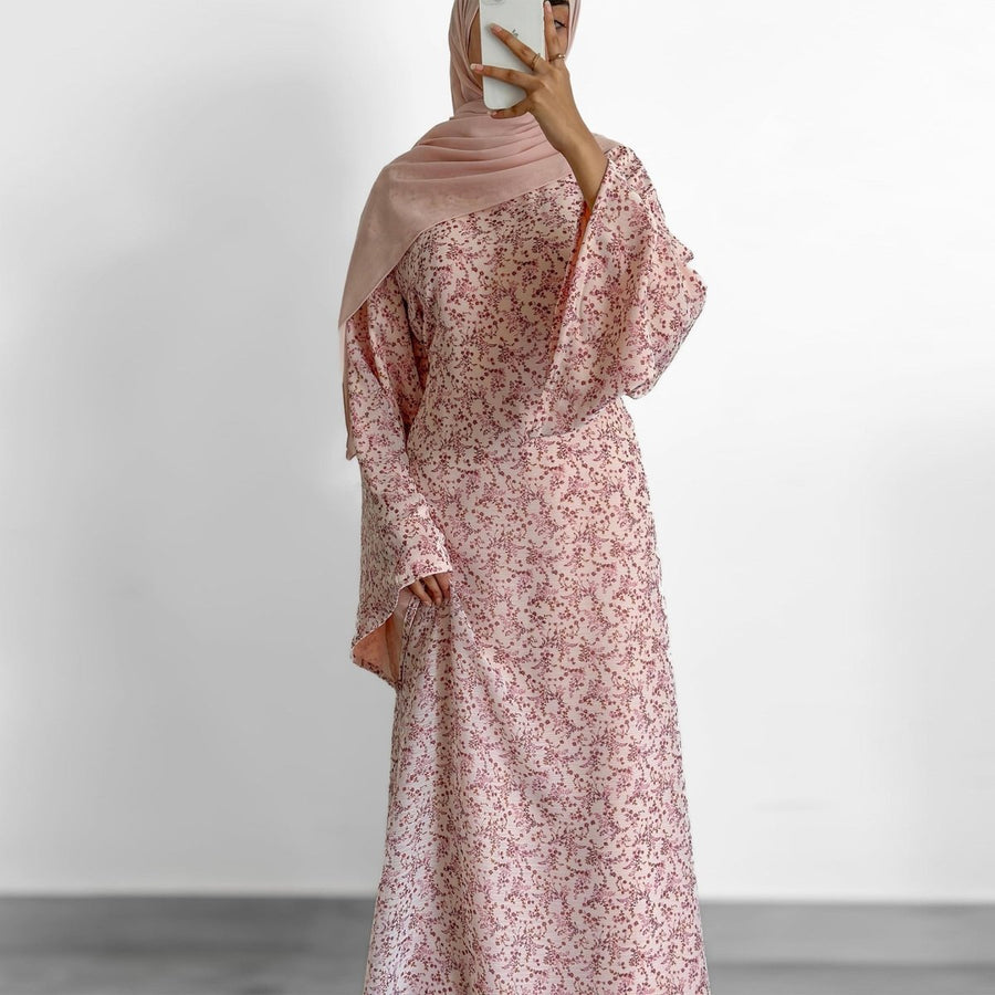 Robe Maxi à Manches Évasées et Motif Floral (MS490)