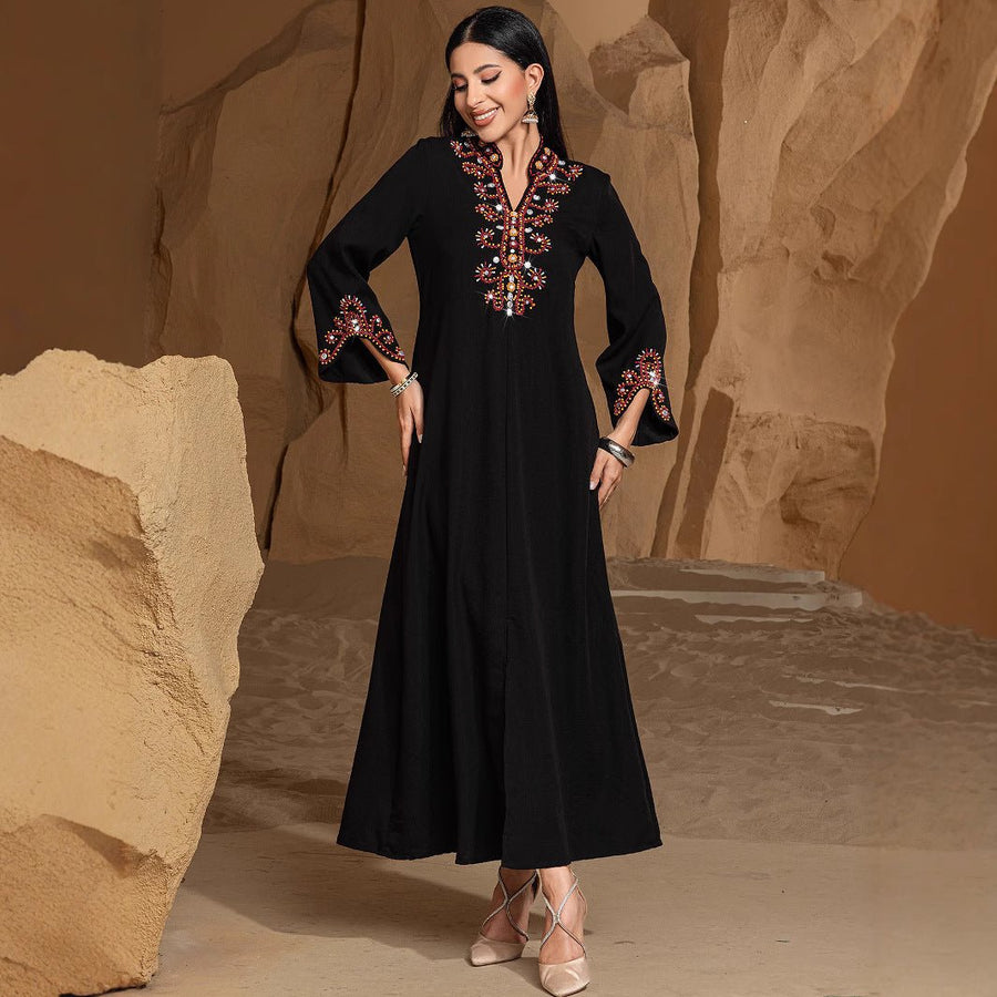 Abaya de fête et de mariage Luxury V-Neck noire et dorée, brodée de perles de riz (MA187)