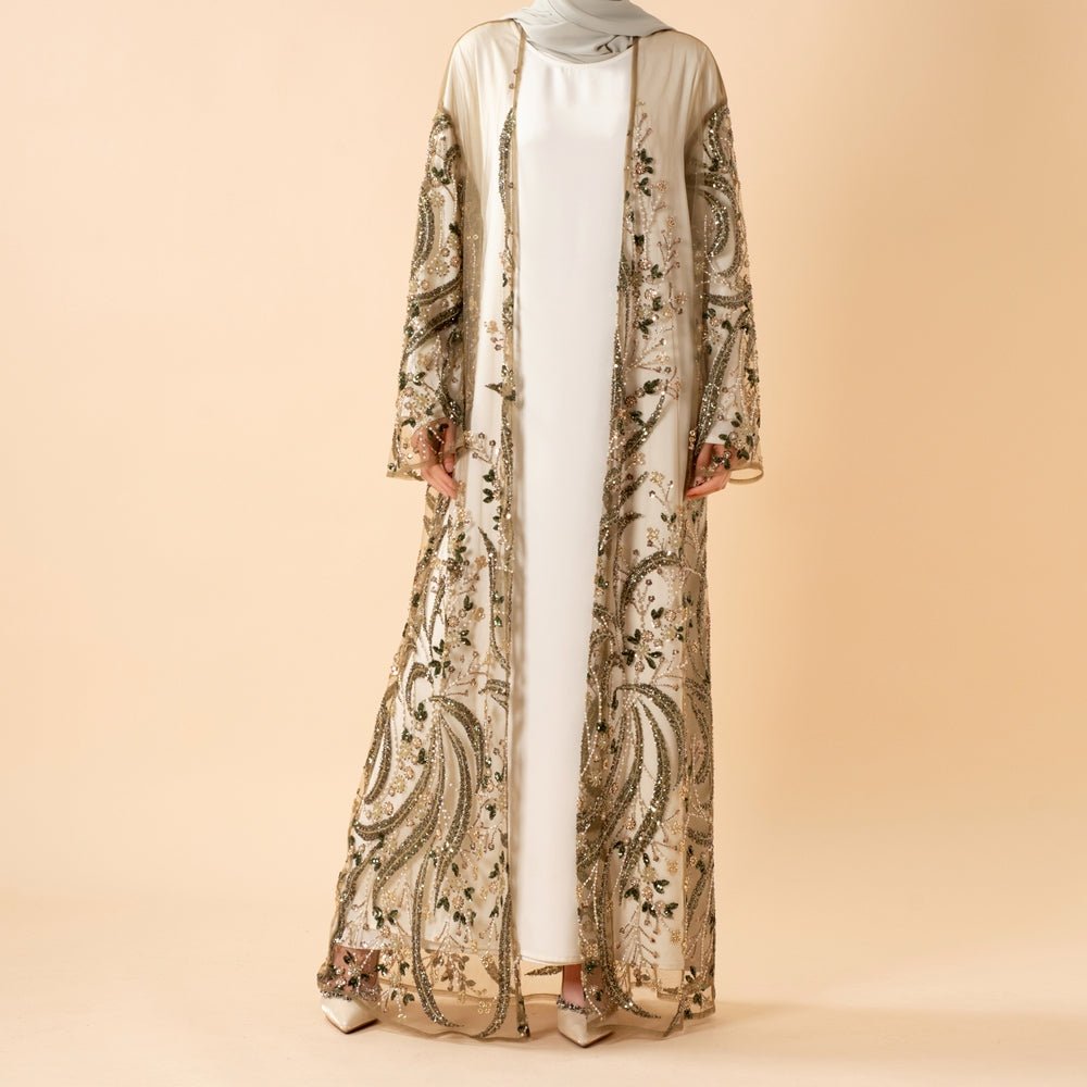 Abaya Ouverte de Luxe Ornée de Perles et de Paillettes Brodées pour Eid & Mariage (MOA305)