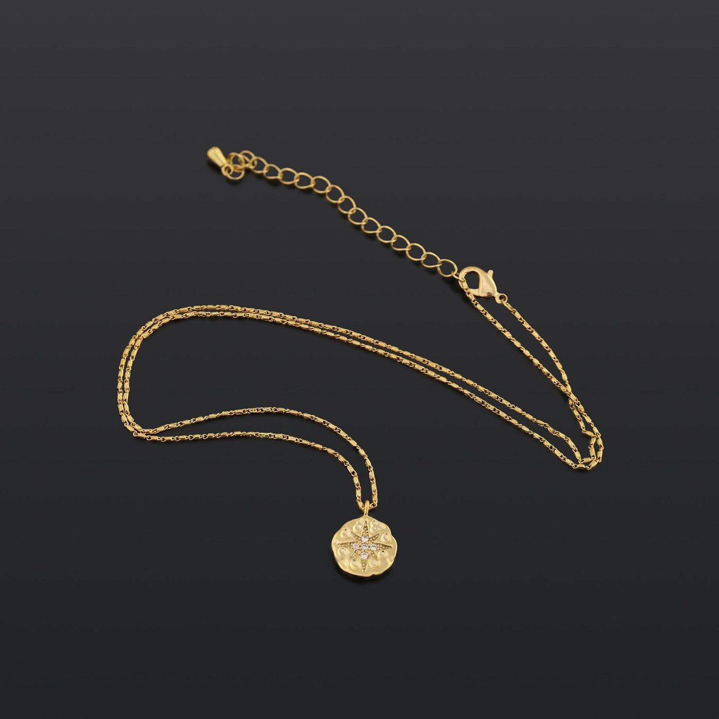 MAC084 Collier pendentif North Star à bouton médaille