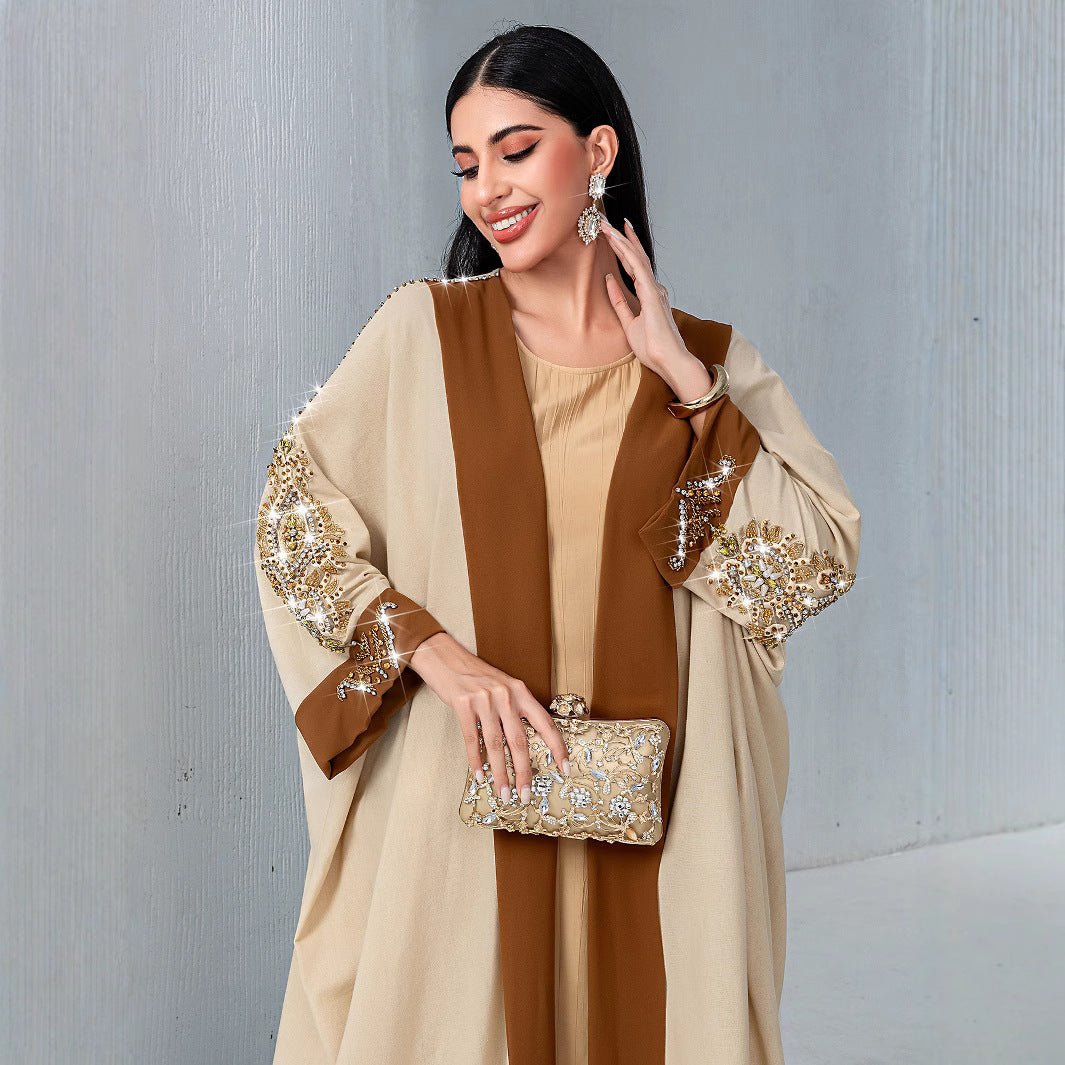 Veste Abaya de Luxe en Perles Rouille pour Mariage et Fêtes Musulmanes, Kaki avec Broderie Dorée Contrastante (MOA158)