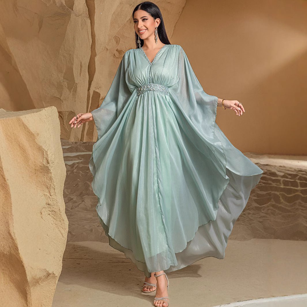 Élégante Abaya Robe pour Voyage et Soirée, Col en V, Perles Brodées à la Main, Finition Luxueuse (MA188)