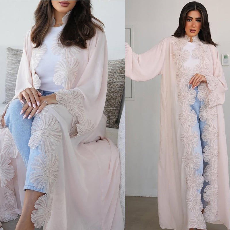 Abaya Ouverte à Applique Florale (MOA286)
