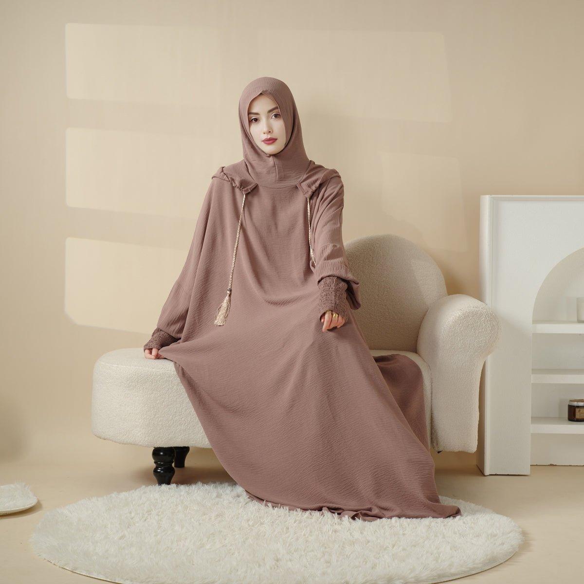 Jilbab Uni et Élégant à Capuche | Jilbab en Crêpe avec Capuche Intégrée (MJ015)