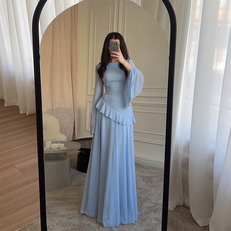 Robe Longue en Mousseline Volantée avec Nœud au Dos | Robe Maxi Étagée à Manches Cloche (UKMS227)