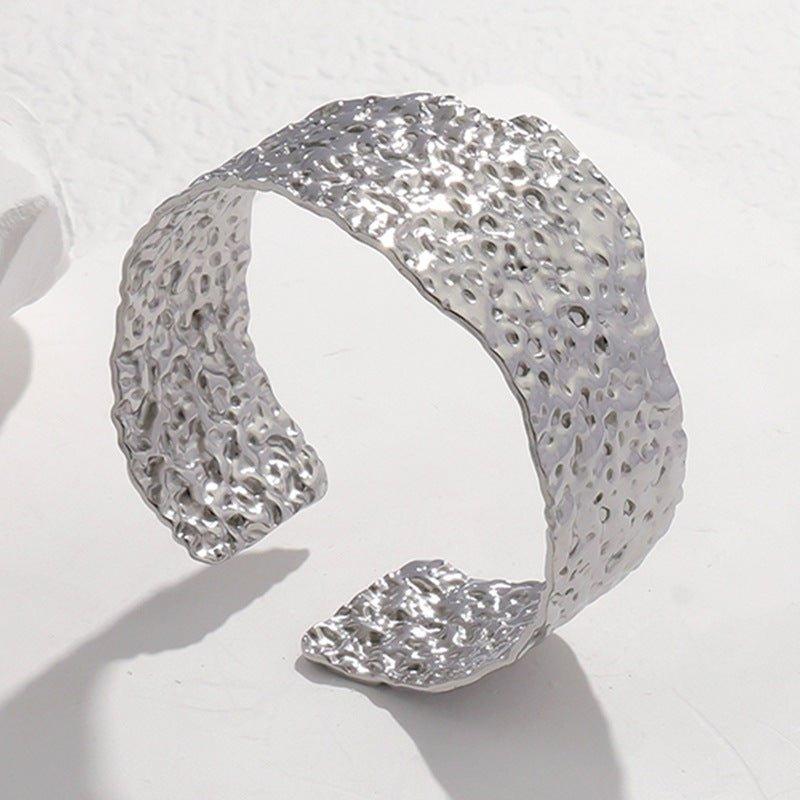 Bracelet ajustable MAC143 en acier titane, couleur inaltérable