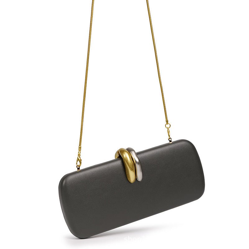 Pochette Structurée à Détails Or & Argent (MAC429)