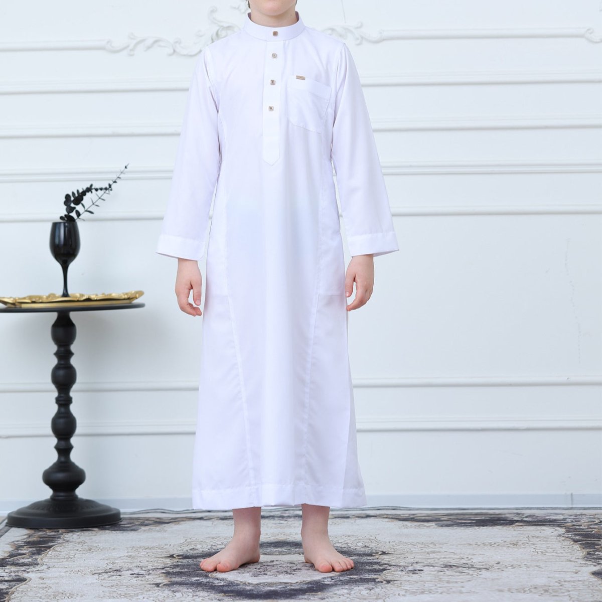 Thobe classique blanc pour garçons à col droit (MKB027)