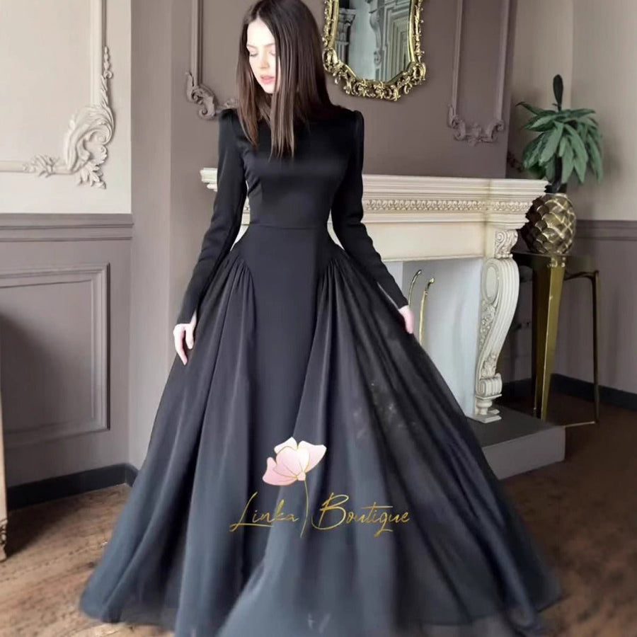 Robe Maxi Noire Tempérament Printanier et Robe Élégante à Col Montant Manches Longues avec Détail Floral (MA220)