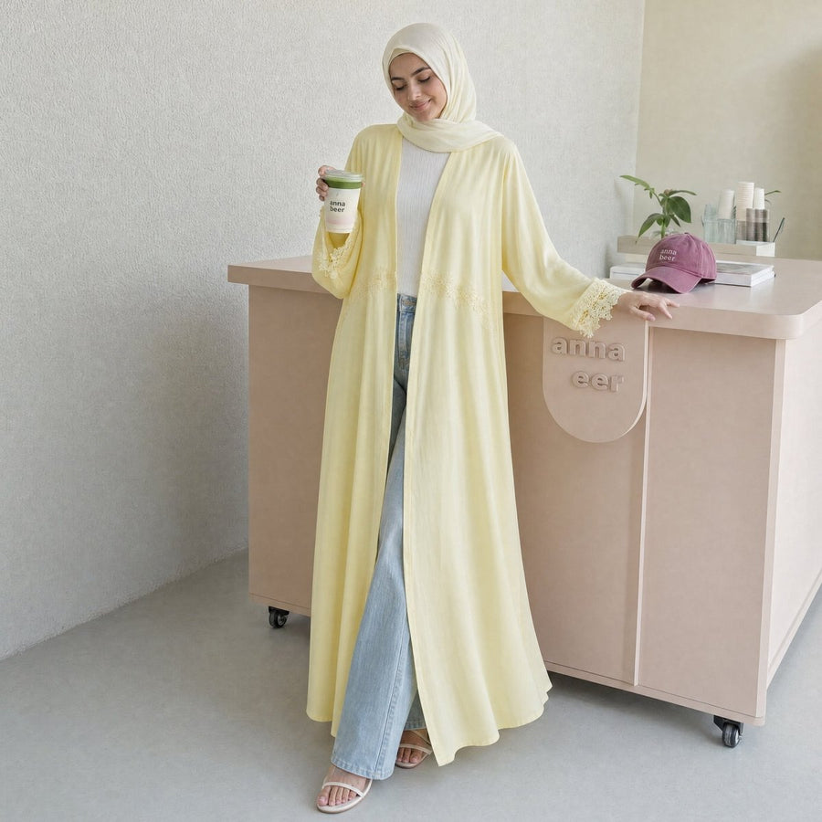 Abaya ouverte à bordure de dentelle florale 3D (MOA336)