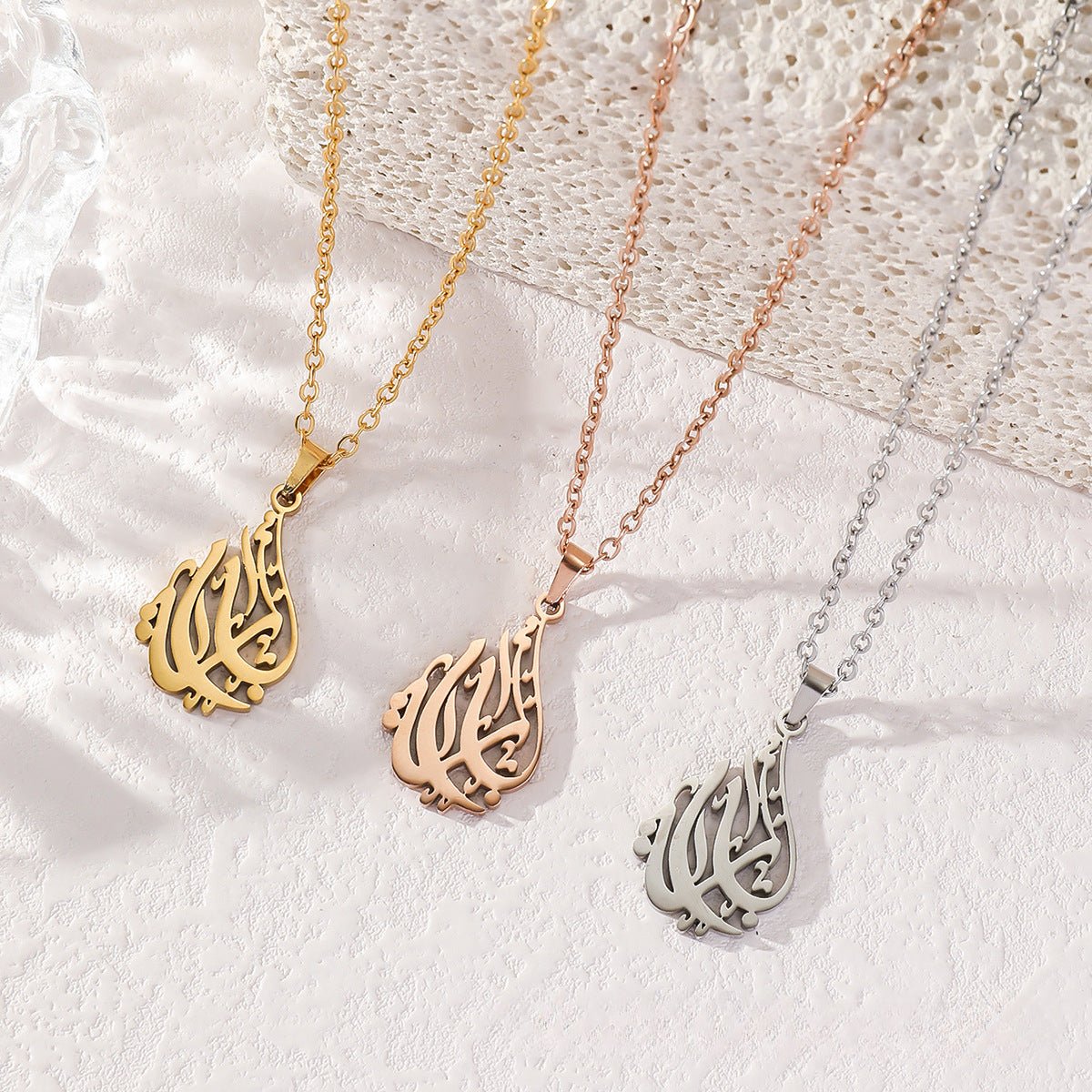 Collier clavicule haut de gamme en acier titane (MAC226) (AVEC BOÎTE CADEAU)