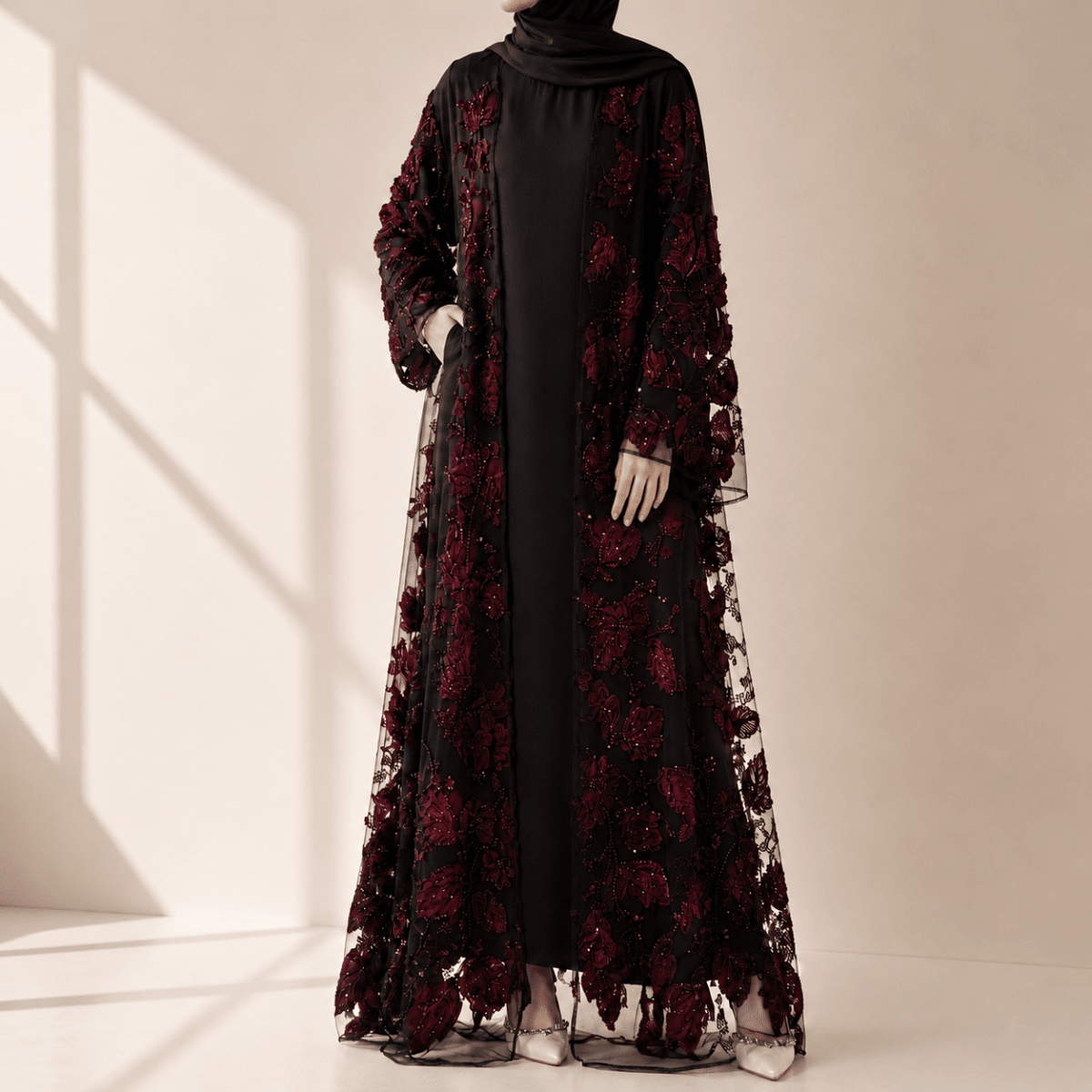 Abaya ouverte de luxe couture ornée de fleurs 3D (MOA300)