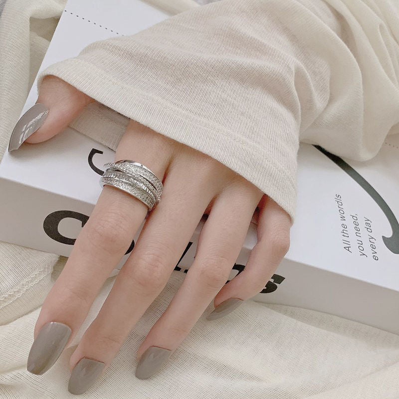 MAC187 Bague Ouverte Multicouche Personnalisée en Cuivre Sertie de Zircons