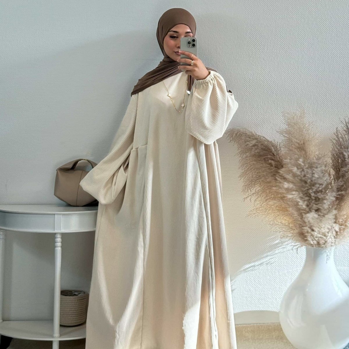 Abaya Swing en velours côtelé, coupe ample | Abaya Casual en velours côtelé (MA117)