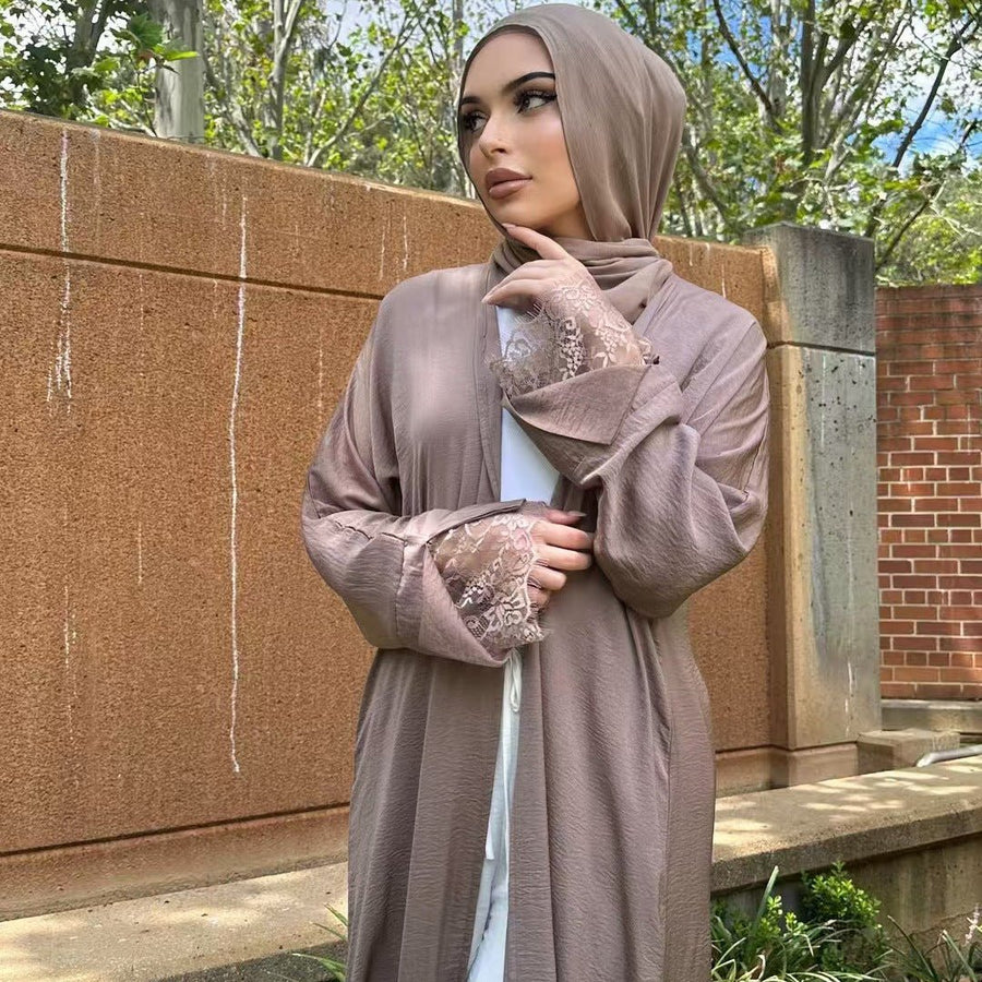 Abaya Ouverte Froissée avec Poignet en Dentelle (MOA328)