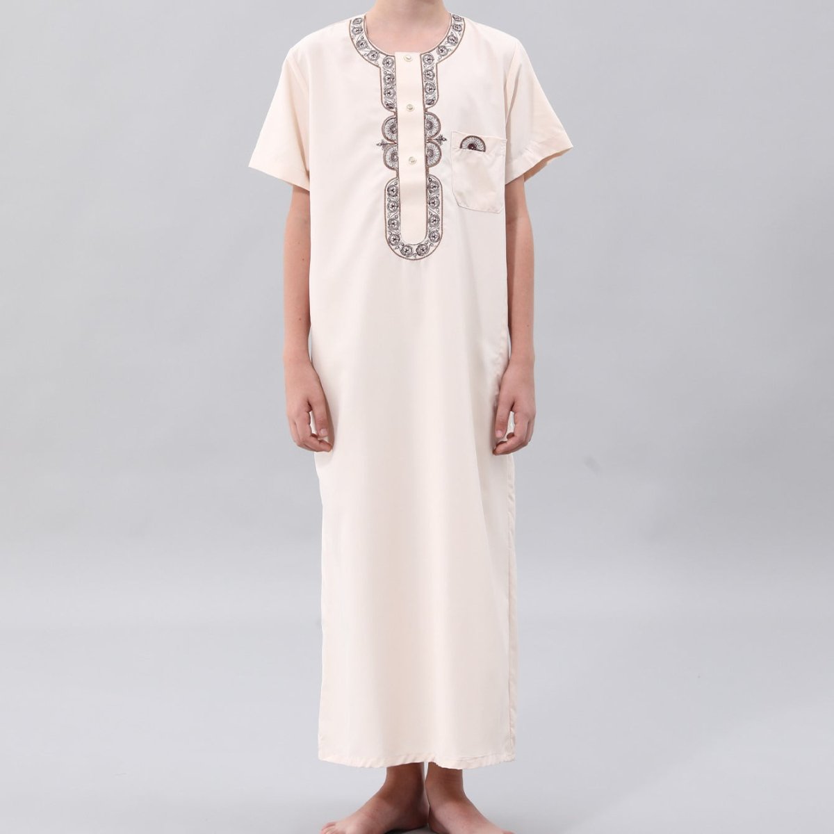Qamis brodé pour garçon avec poche poitrine (MKB026)