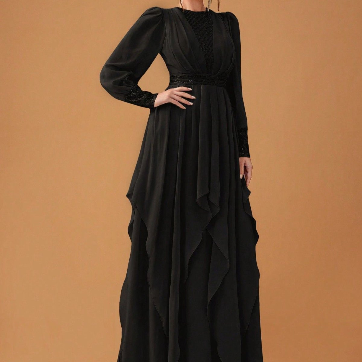 Abaya élégante en mousseline avec jupe drapée (MS291)
