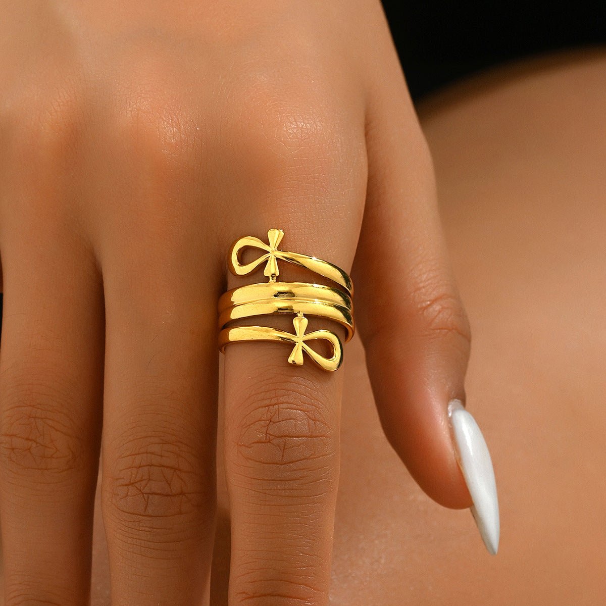 Bague Statement Design Nœud Minimaliste (MAC411)