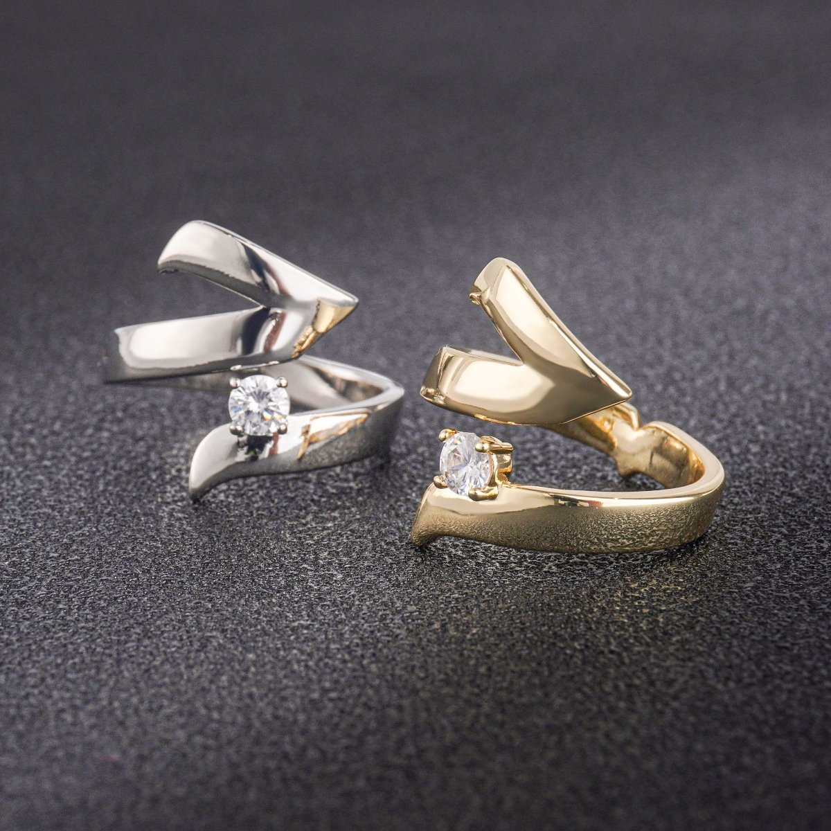 Bague Diamant Asymétrique Artisanale Glamour Audacieux pour des Moments d'Exception (MAC282)