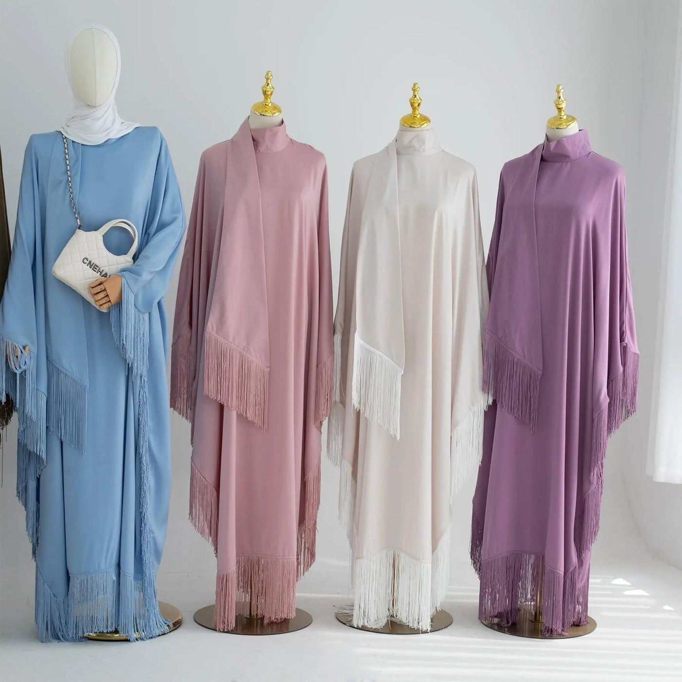 Abaya de Soirée à Manches Chauve-Souris et Franges (MA047)