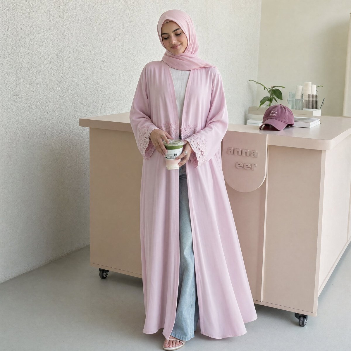 Abaya ouverte à bordure de dentelle florale 3D (MOA336)
