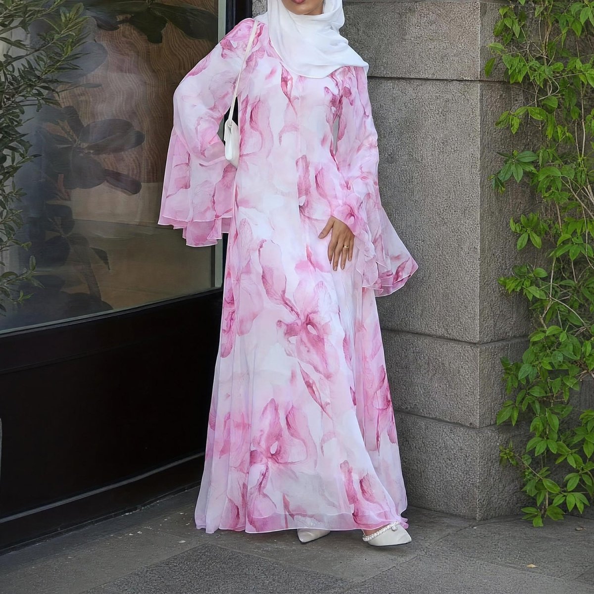 Robe maxi imprimée aquarelle à double couche et manches évasées (MS479)