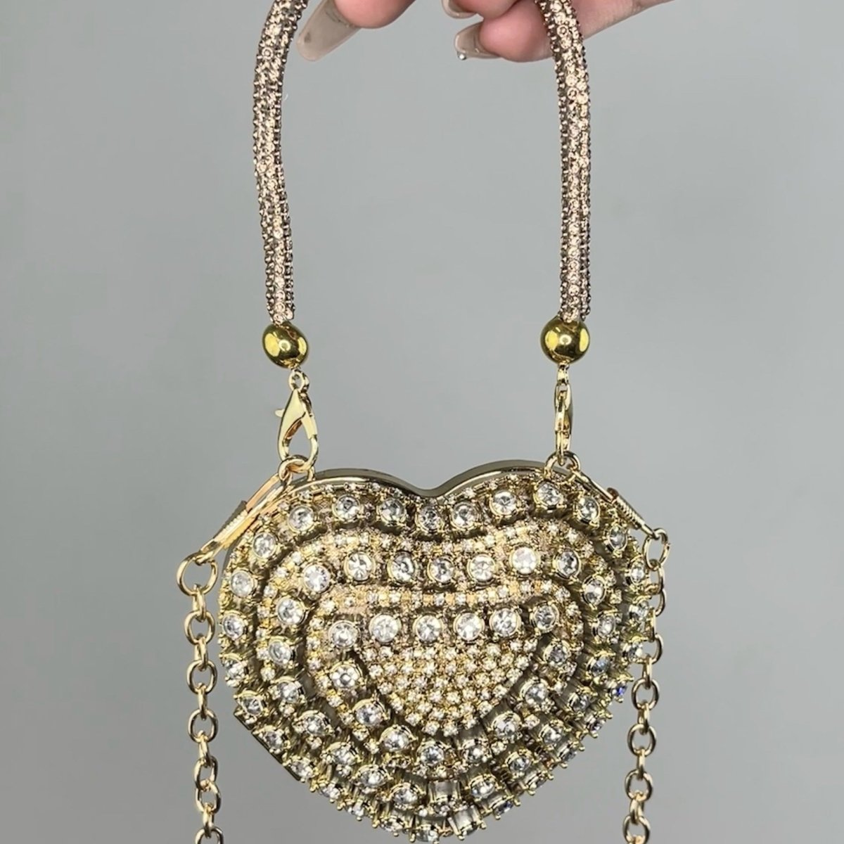 Sac pochette tendance à chaîne mini cœur avec strass – Sac bandoulière élégant de soirée pour femme (MAC240)