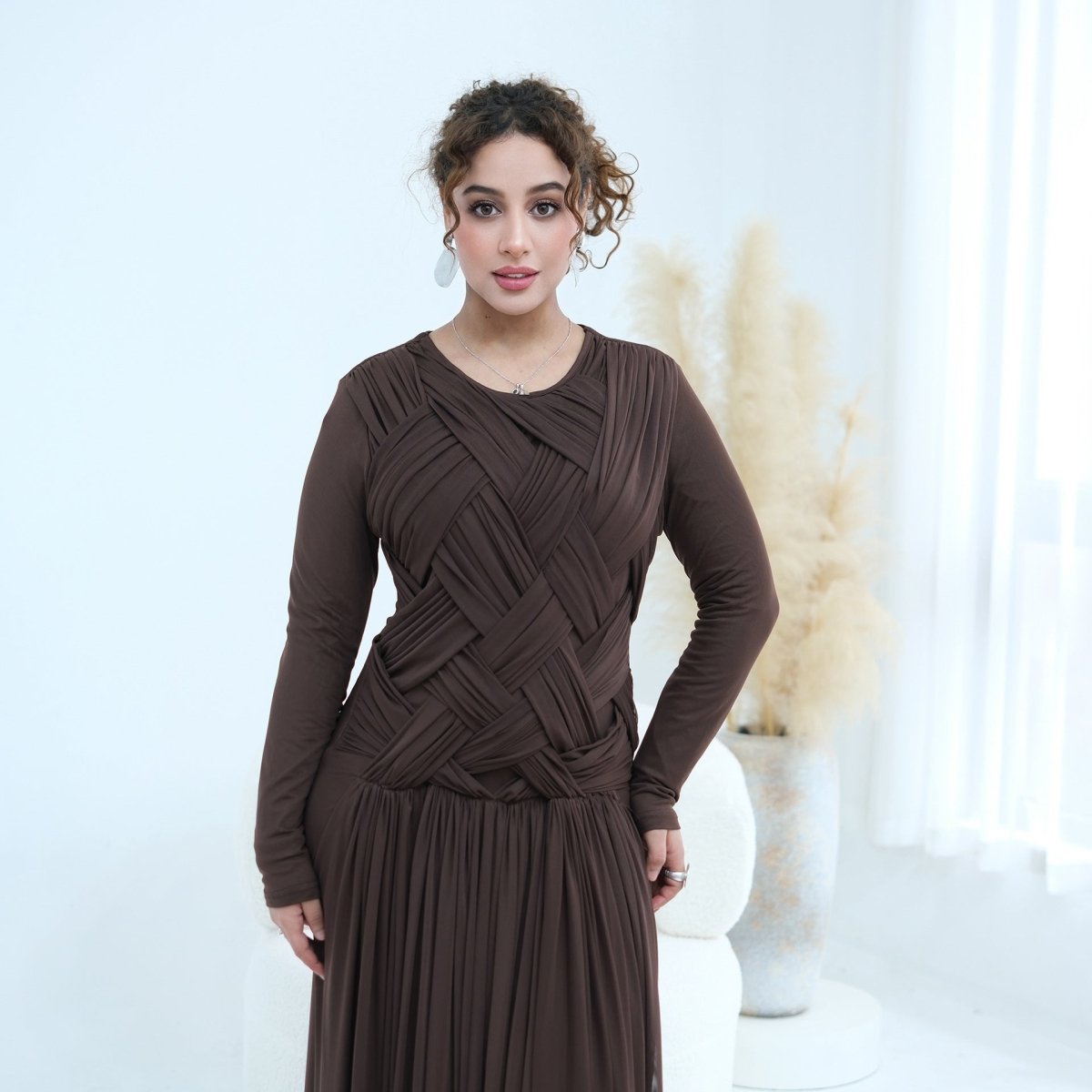 Robe longue en tulle avec bustier tressé à brides croisées (MS454)