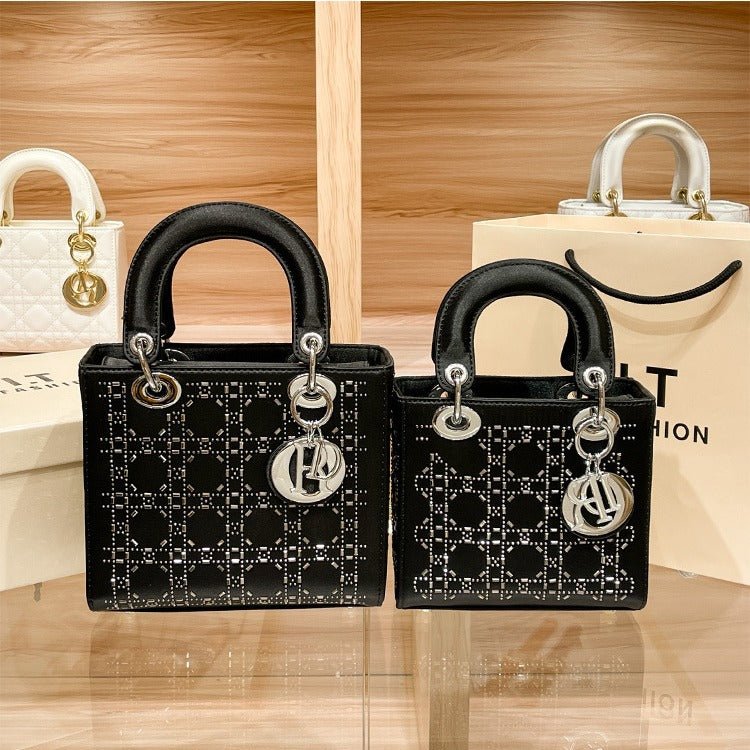 Sac Princesse Diana en satin haut de gamme, style « Hot Diamond Heavy Industry » (MAC220)