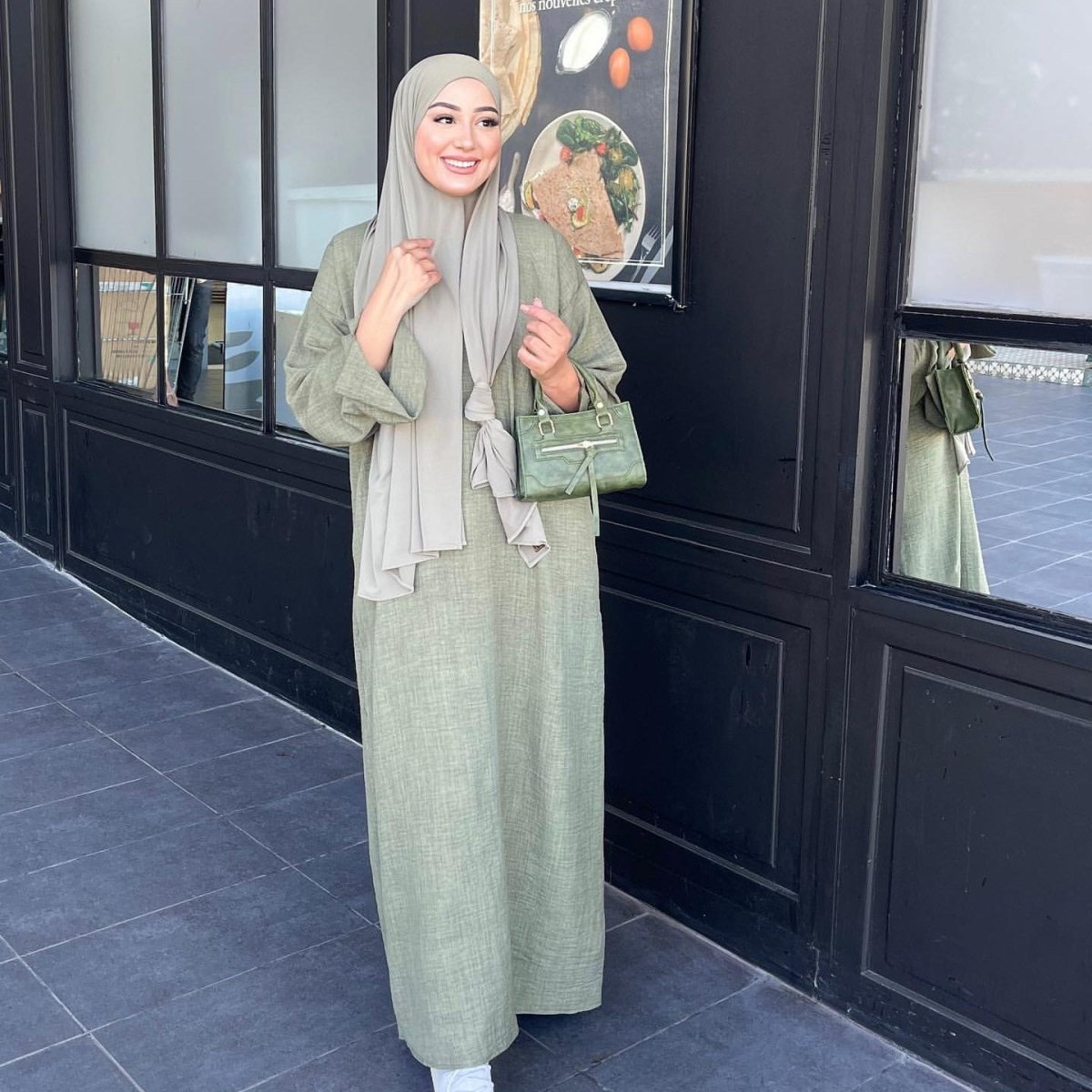 Abaya décontractée ample unie (MA109)