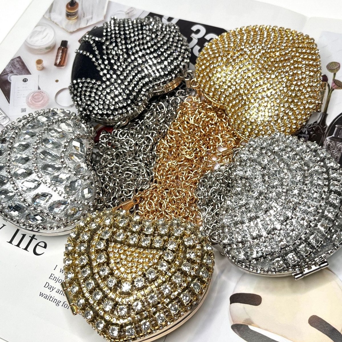Sac bandoulière étincelant en forme de cœur – Mini sac à main orné de strass pour un glam au quotidien (MAC279)