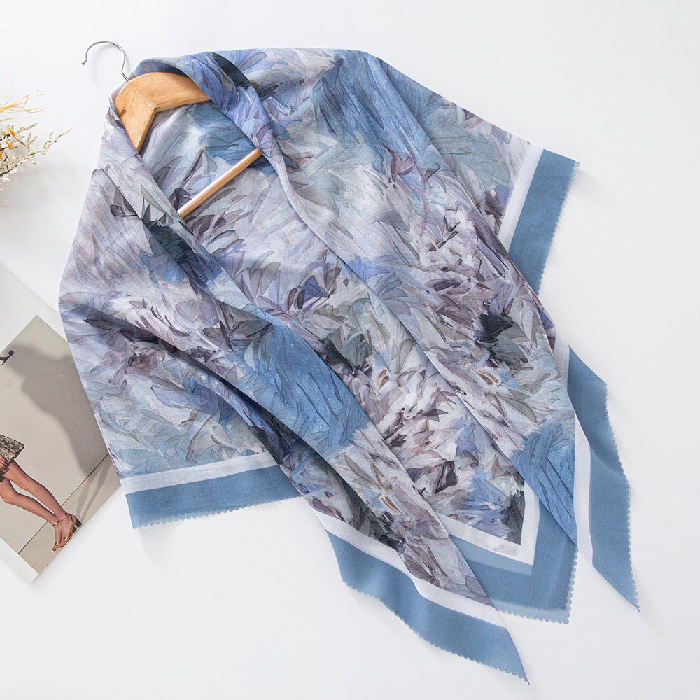 Hijab en voile MH072 à imprimé floral carré, à bordure ondulée