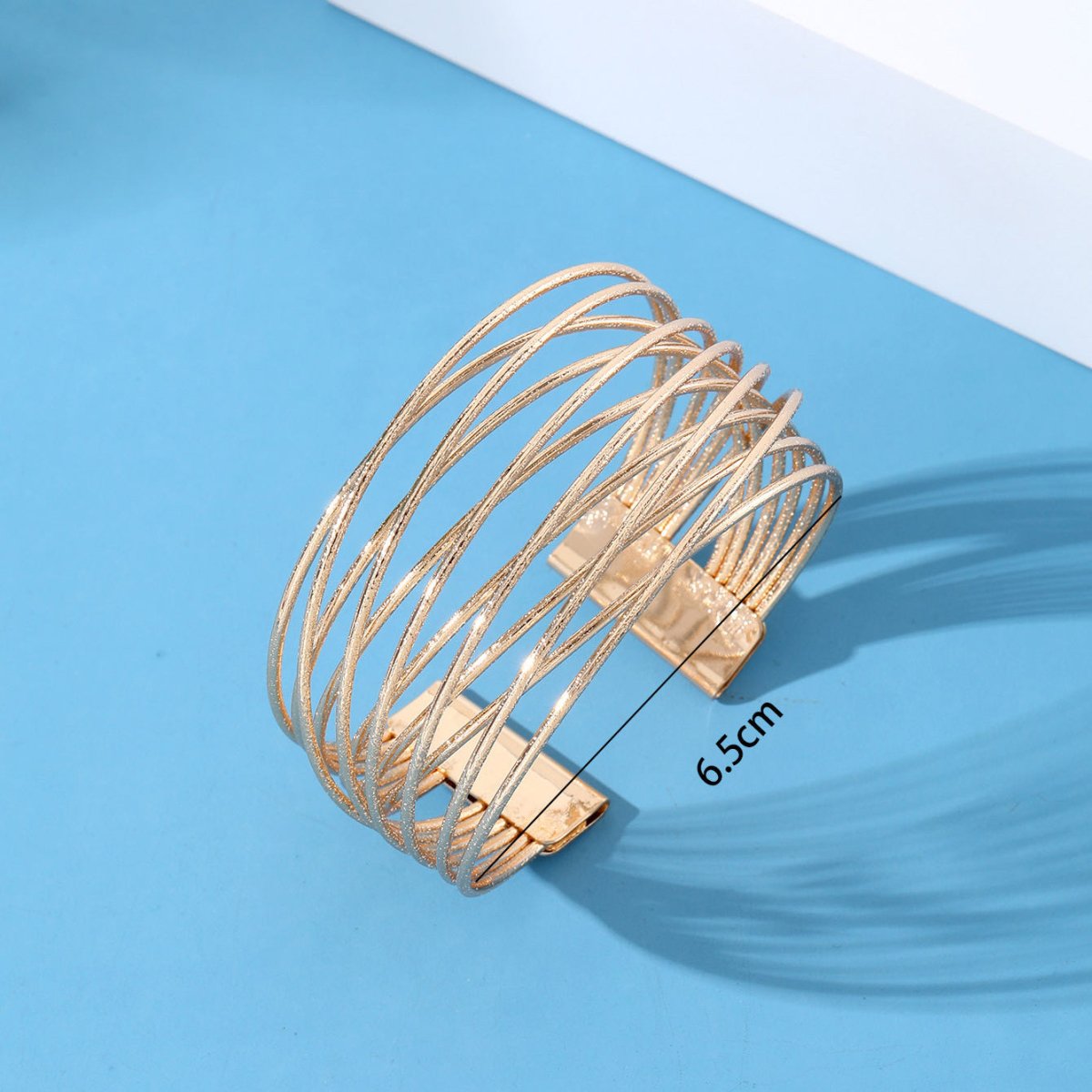 Bracelet géométrique minimaliste multicouche ajouré (MAC210)