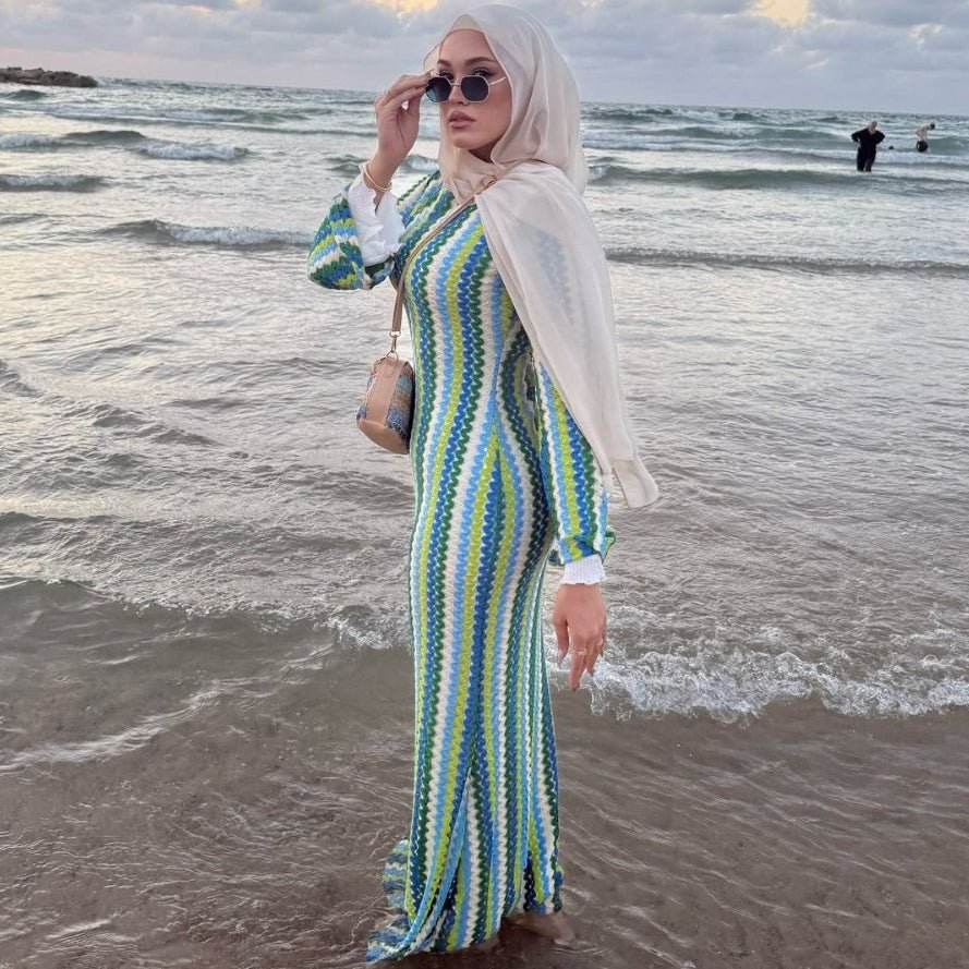 Robe Maxi à Manches Évasées Jacquard Arc-en-ciel (MS486)