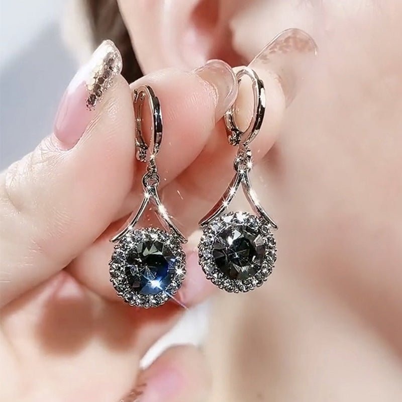 Boucles d'oreilles pendantes élégantes et scintillantes en strass (MAC324)