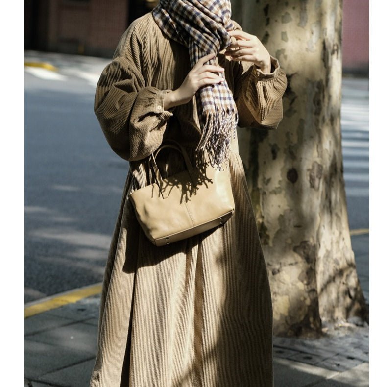 Robe Maxi en Velours Côtelé à Manches Bouffantes avec Poches | Robe d'Hiver Vintage en Velours Côtelé Doux (MS205)