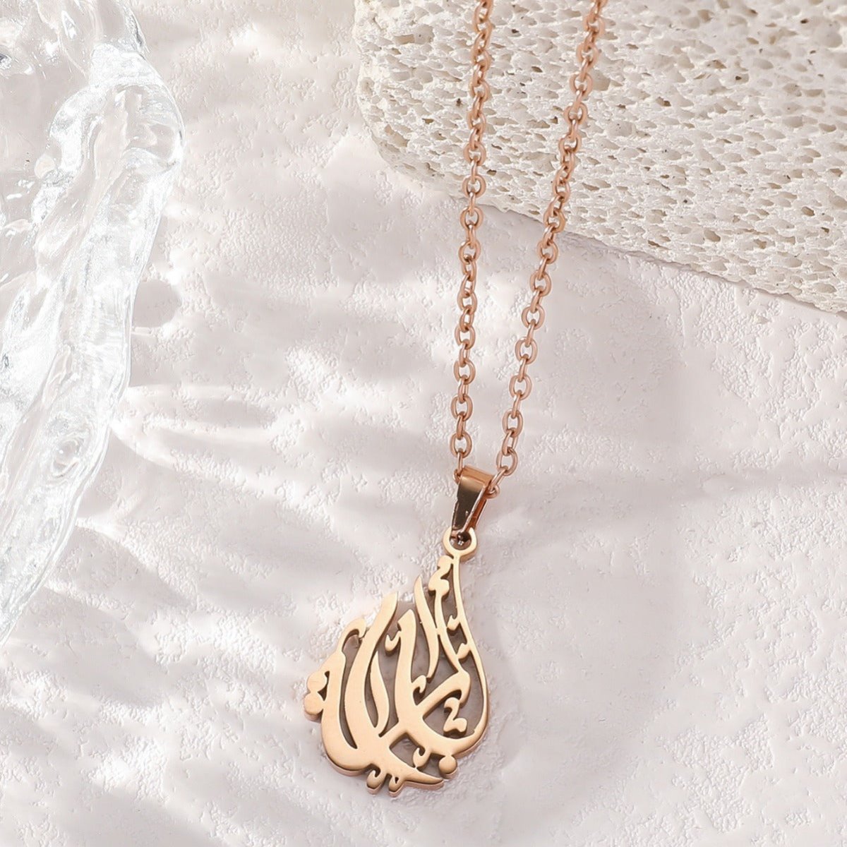 Collier clavicule haut de gamme en acier titane (MAC226) (AVEC BOÎTE CADEAU)