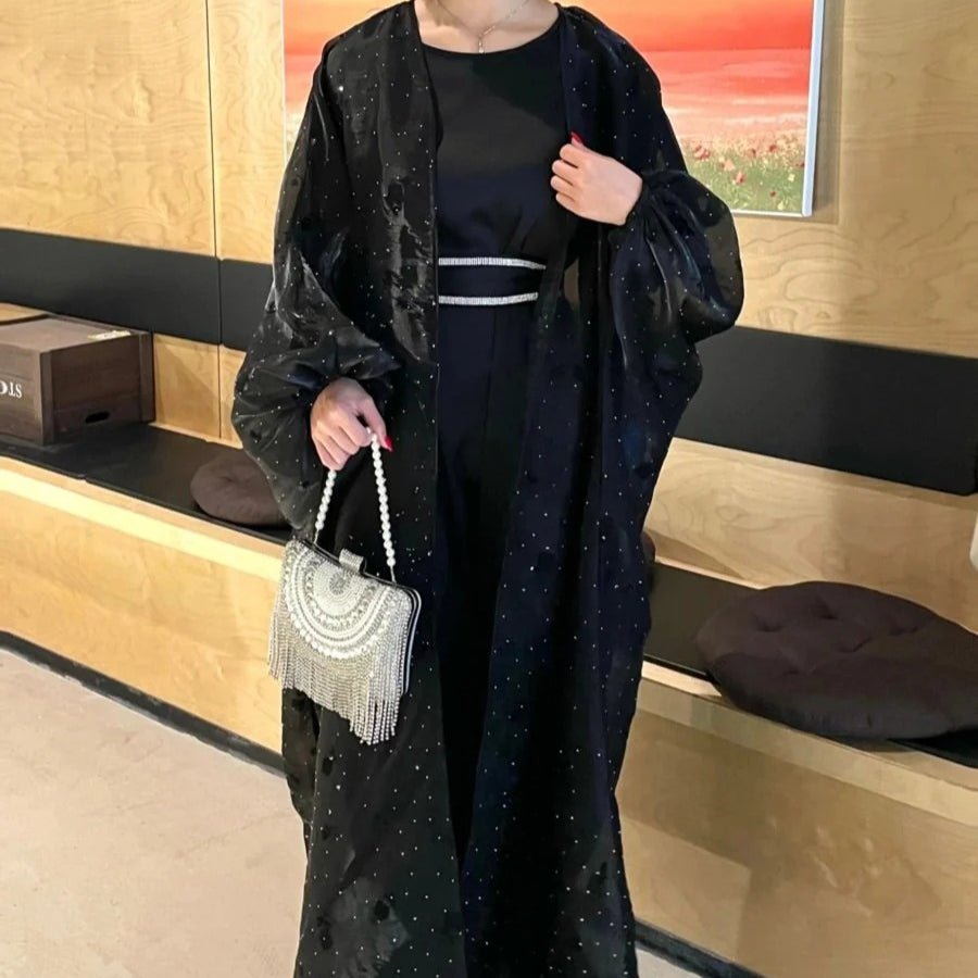 Abaya ouverte Organza Rose brodée de fleurs et papillons (MOA115)
