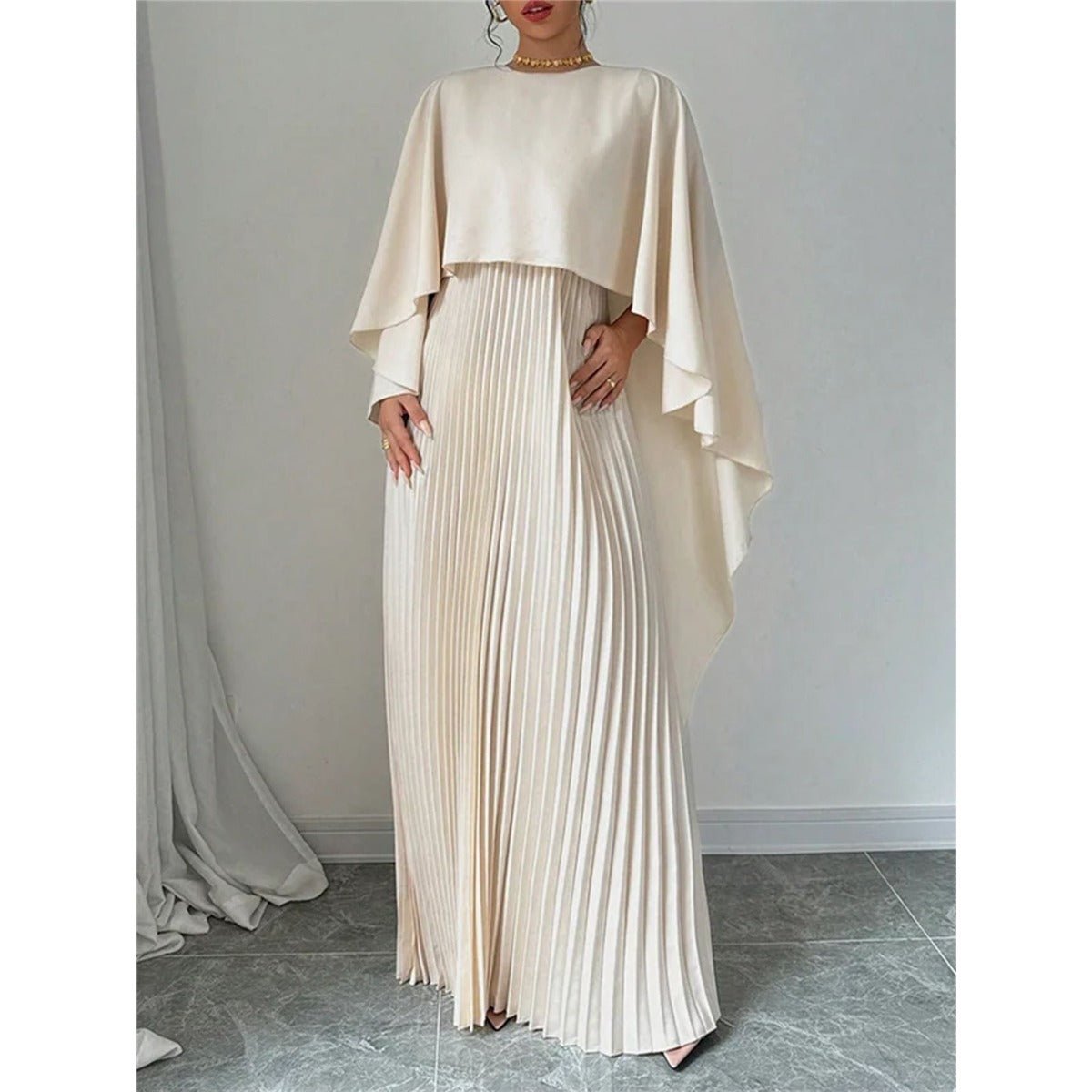 Robe Maxi Plissée à Manches Chauve-souris | Robe Cape Blanc Crème à Manches Cloche Spectaculaires (MA241)