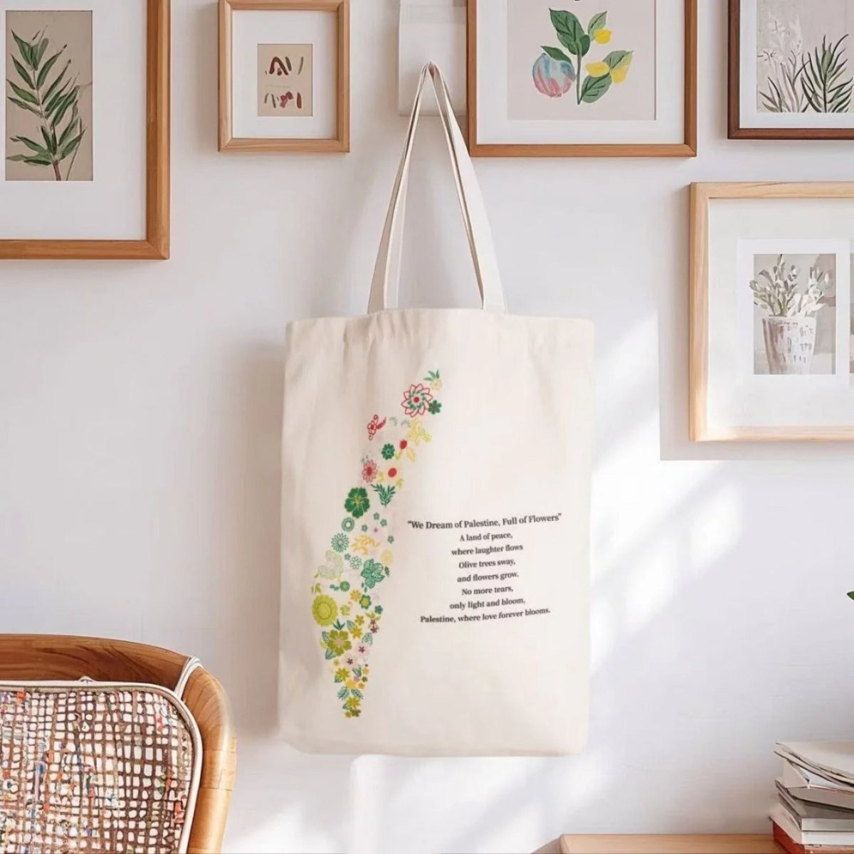 Sac Tote Floral Palestine – L'Amour Fleurit pour Toujours (MAC236)