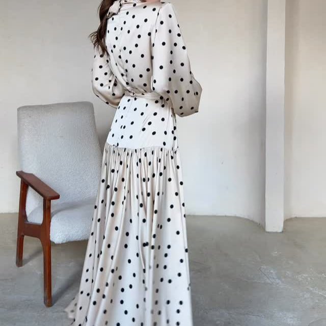 Robe Maxi en Satin à Pois (MS449)