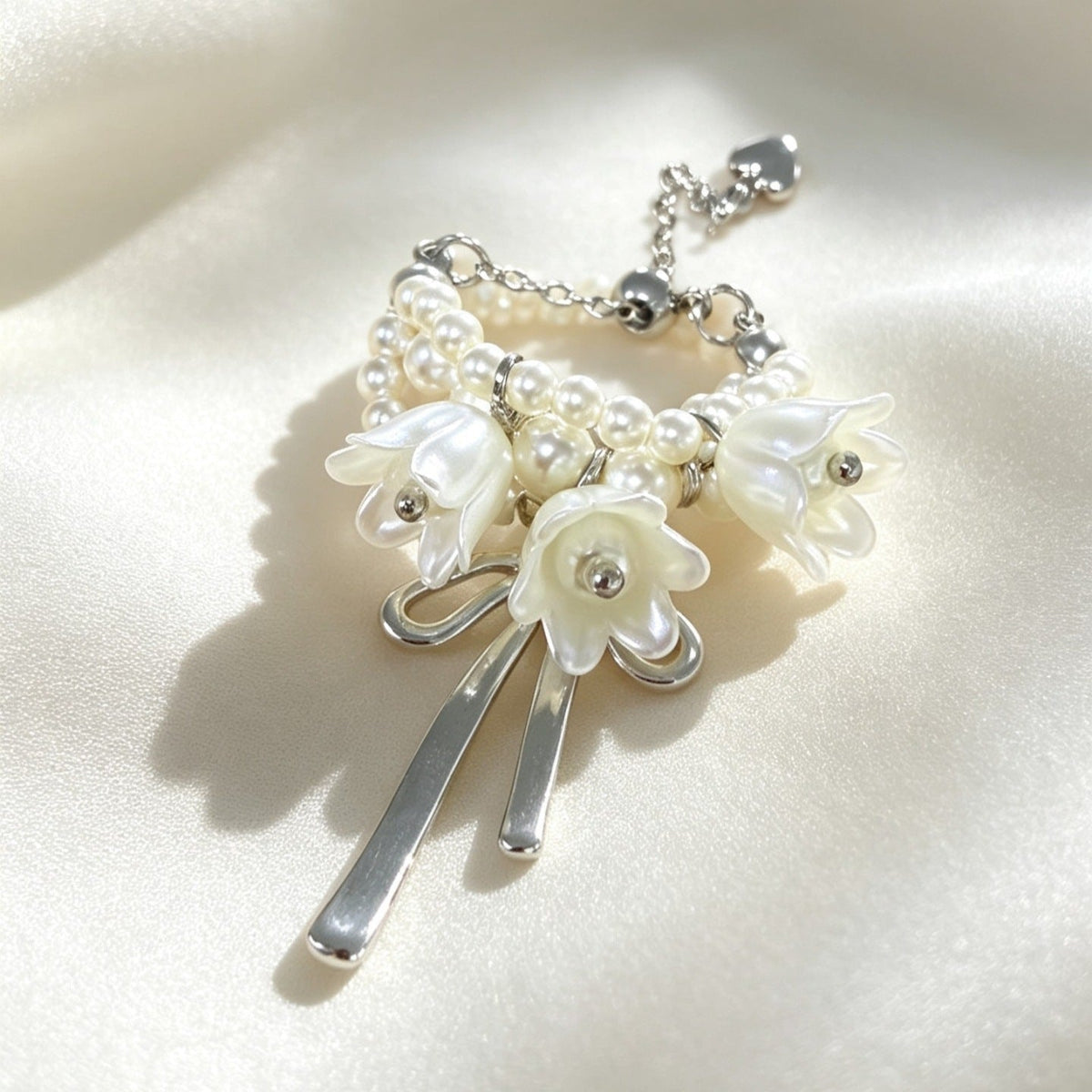 Bague Nœud Nacre Muguet Statement | Bague Florale Ajustable (MAC482)